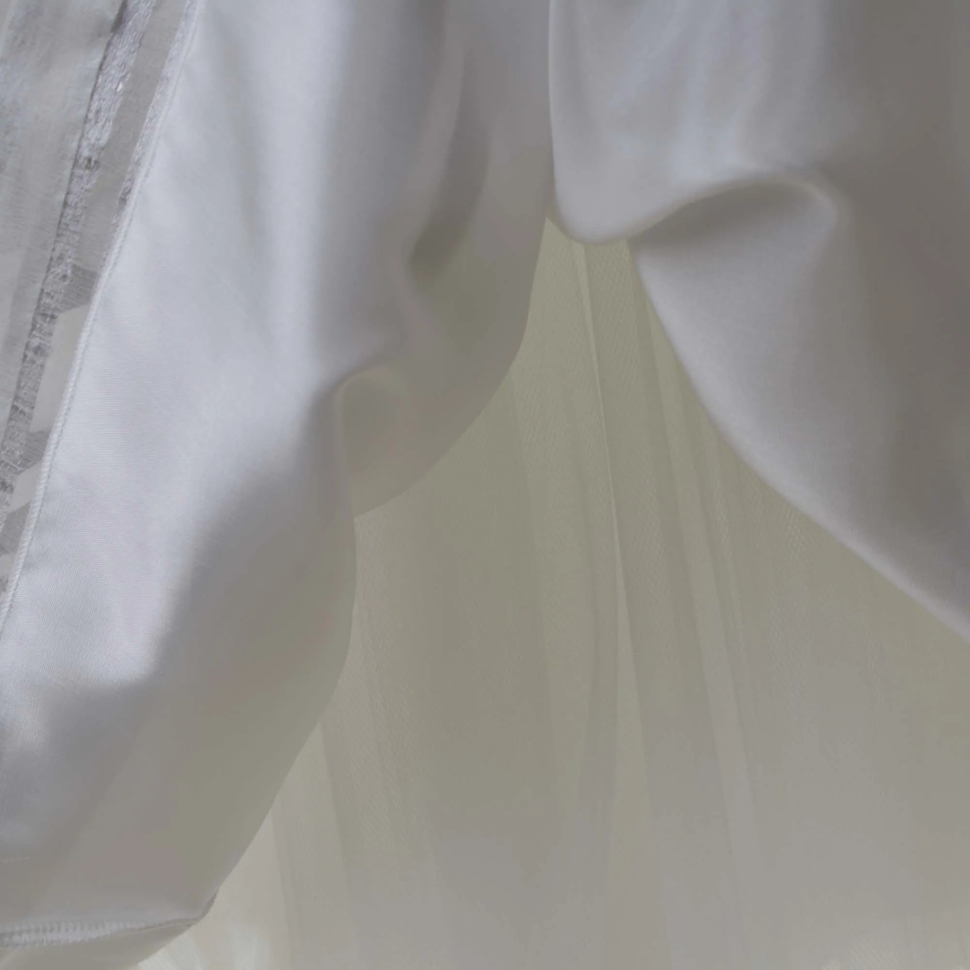 Abito Organza Bordato Panna Glitter