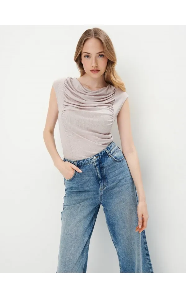 Blusa con arricciatura