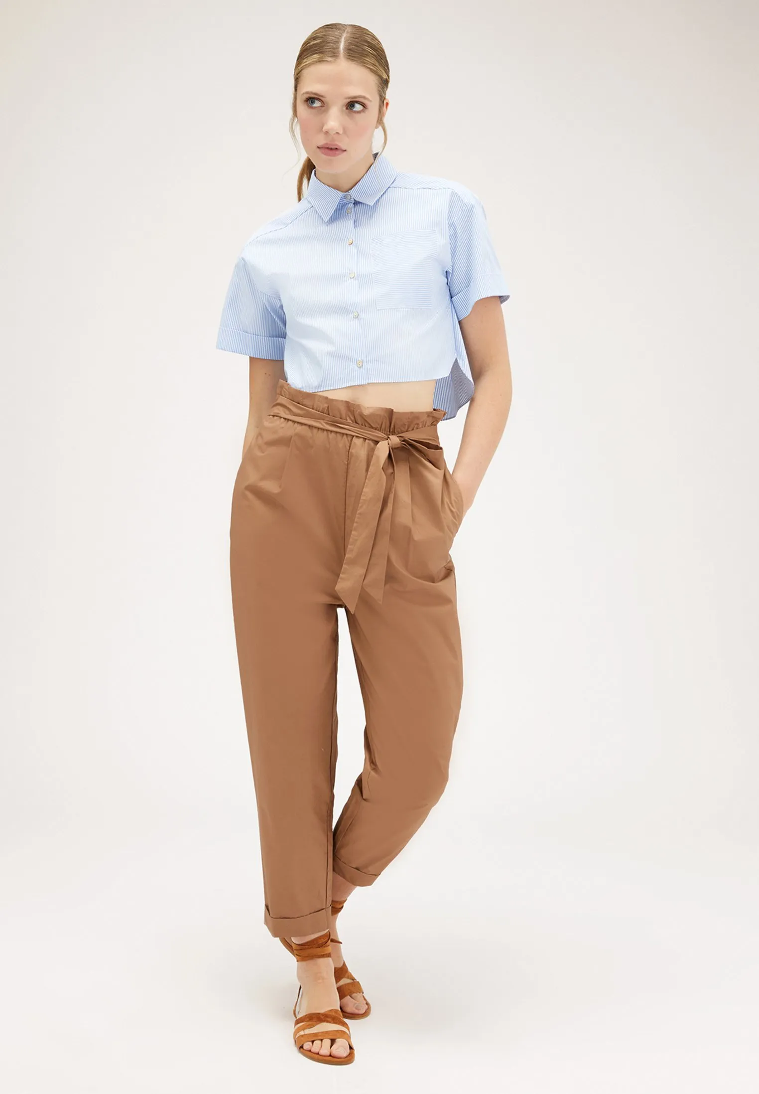 CARROT CON CINTURA - Pantaloni