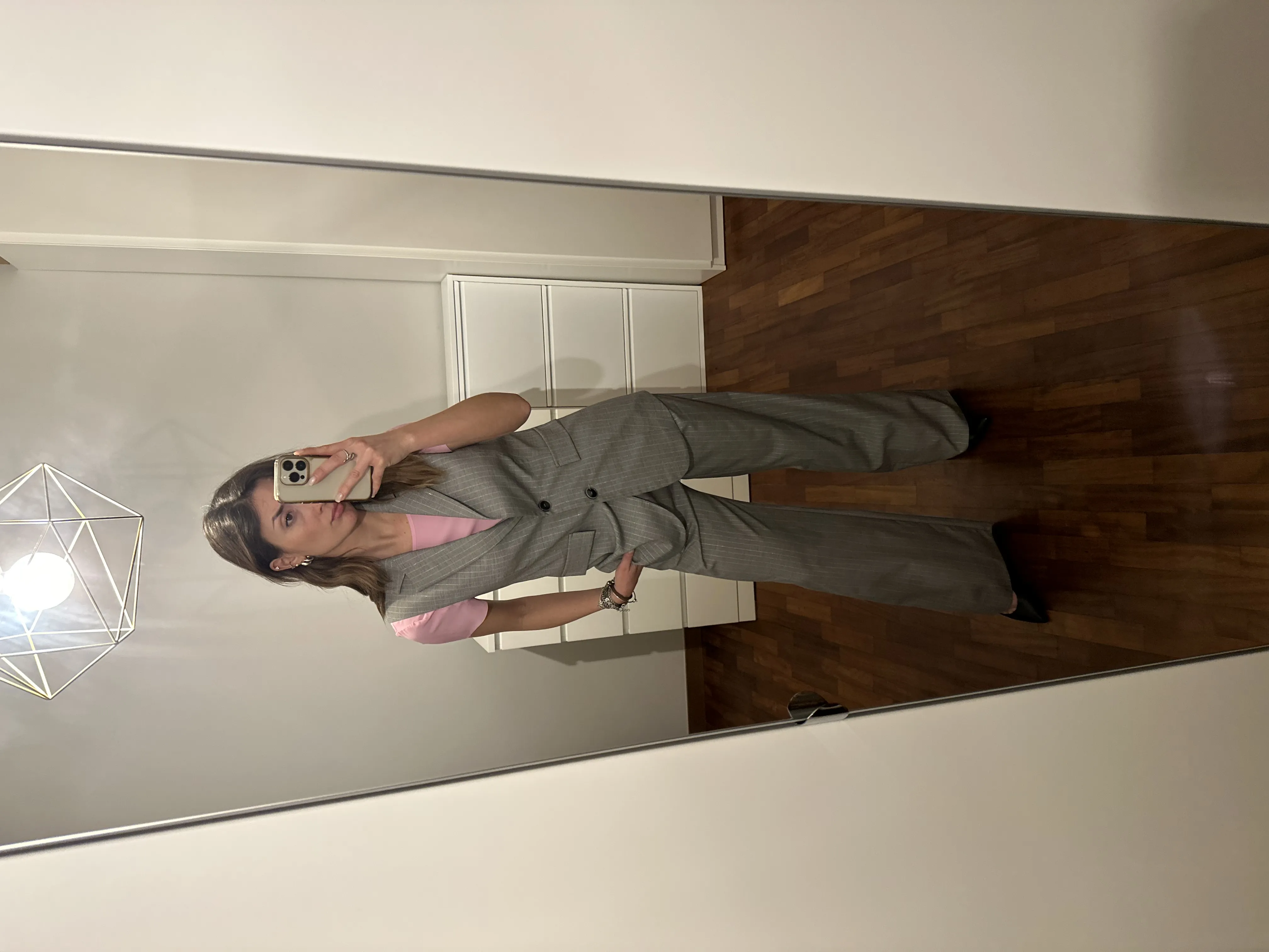 Gilet RINASCIMENTO modello dritto e lungo gessato con chiusura a due bottoni disponibile anche con pantaloni in coordinato
