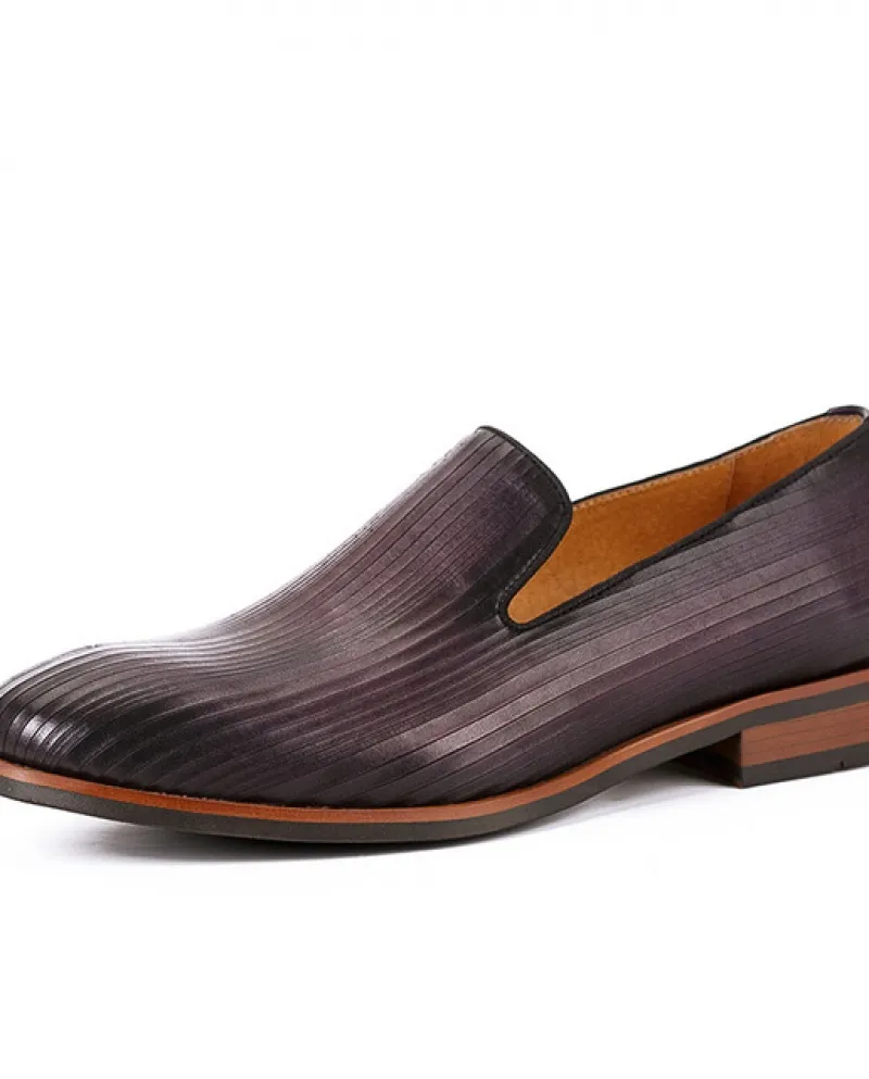 Mocassini da uomo fatti a mano di qualità della moda italiana Scarpe da uomo di lusso in pelle di vitello viola per la festa nuz
