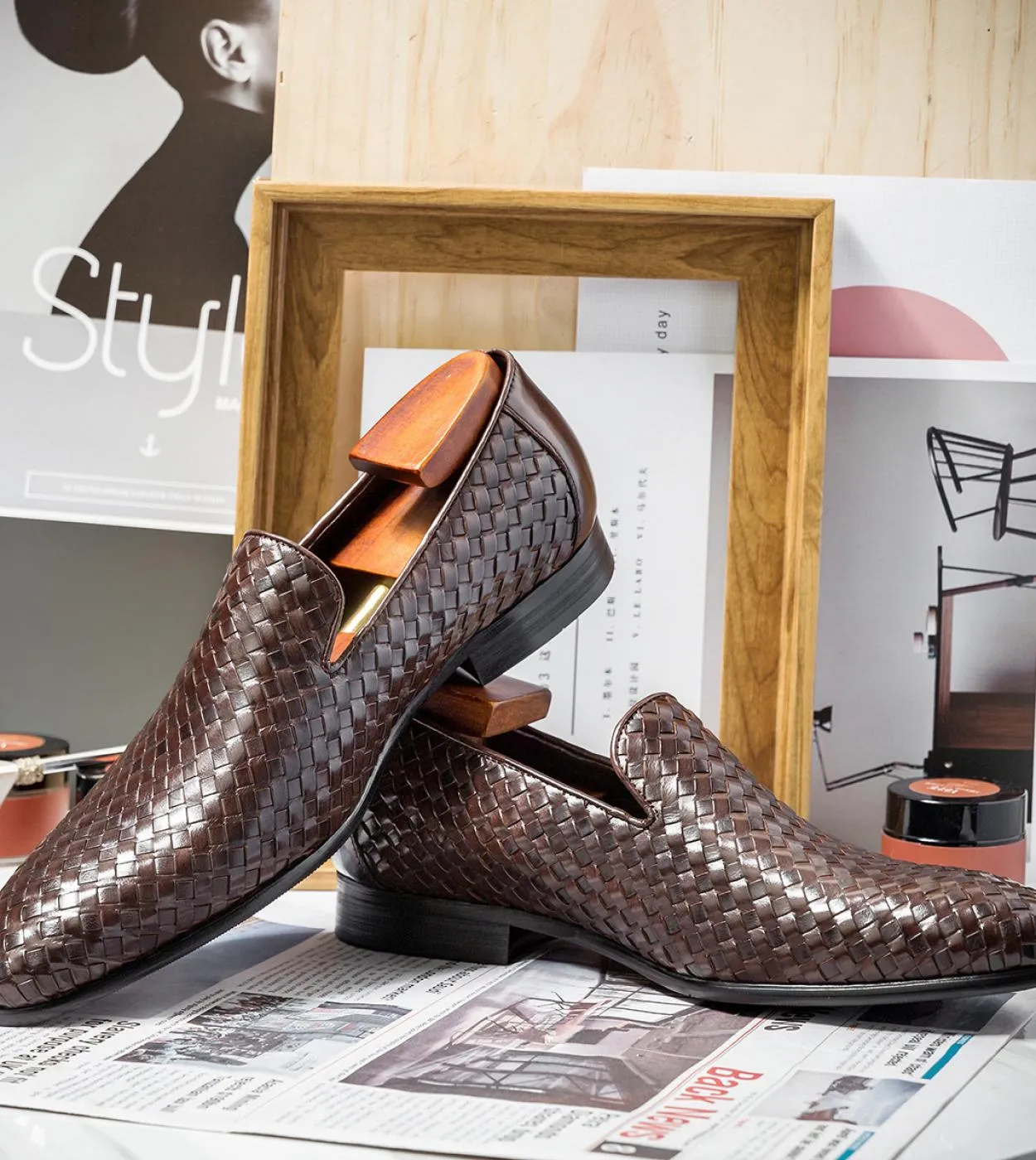 Mocassini da uomo italiani di lusso in vera pelle moda nera slip on scarpe da lavoro da lavoro da uomo fatte a mano da uomo 2023
