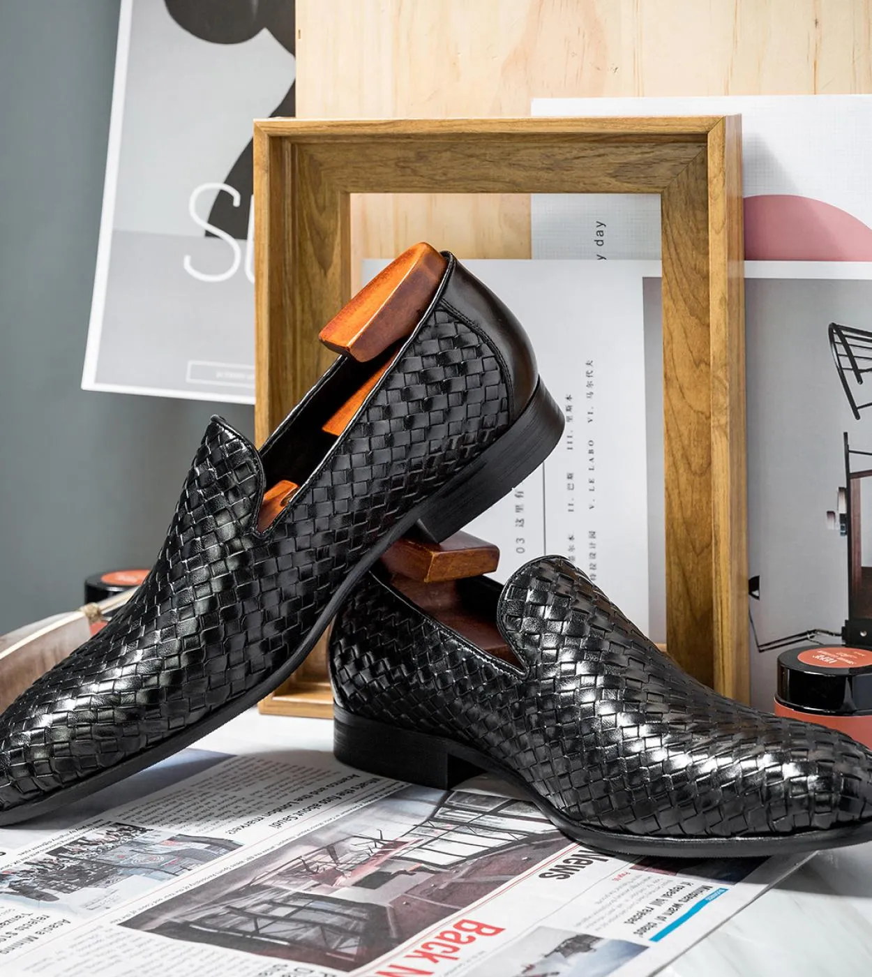 Mocassini da uomo italiani di lusso in vera pelle moda nera slip on scarpe da lavoro da lavoro da uomo fatte a mano da uomo 2023
