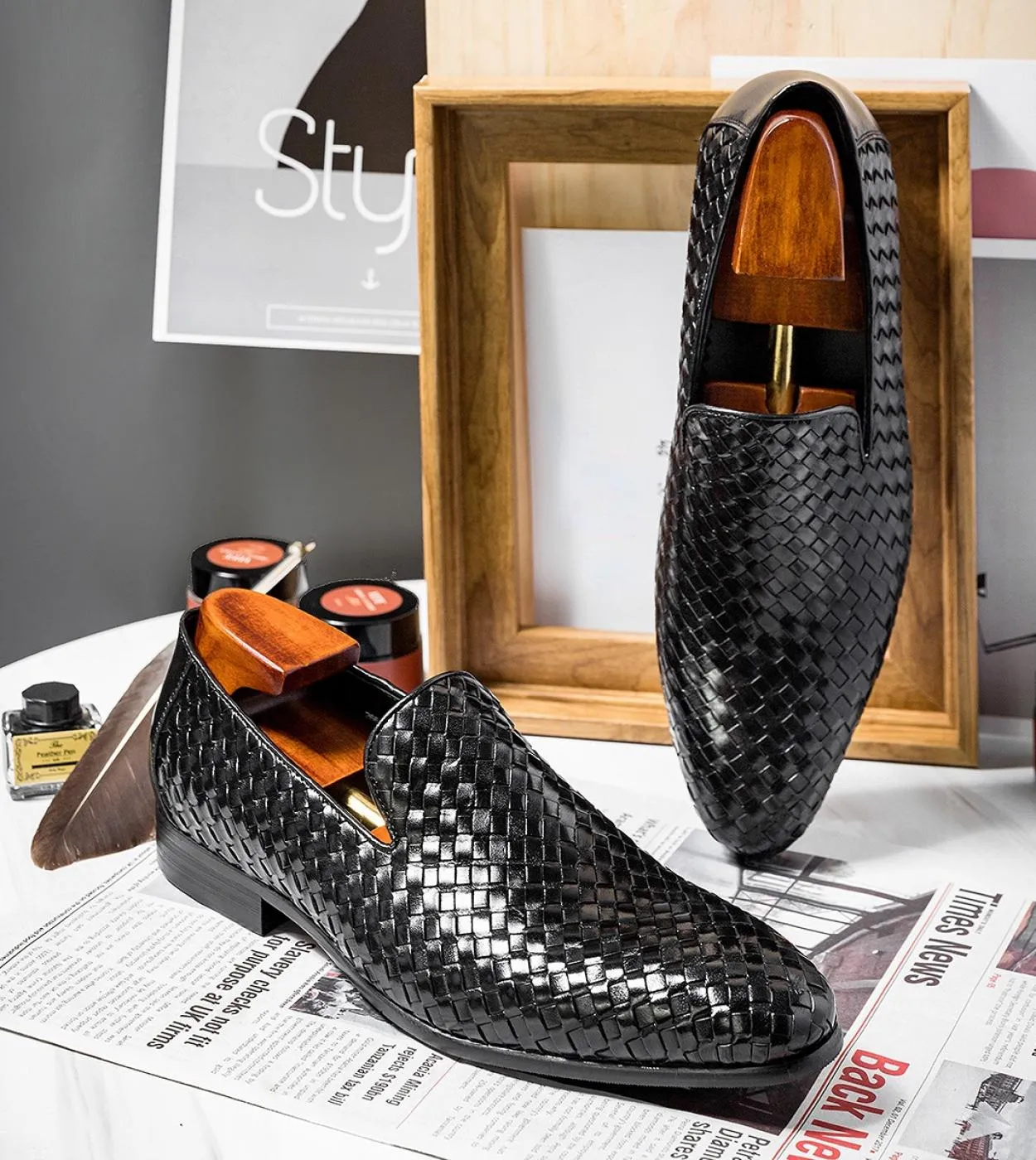 Mocassini da uomo italiani di lusso in vera pelle moda nera slip on scarpe da lavoro da lavoro da uomo fatte a mano da uomo 2023