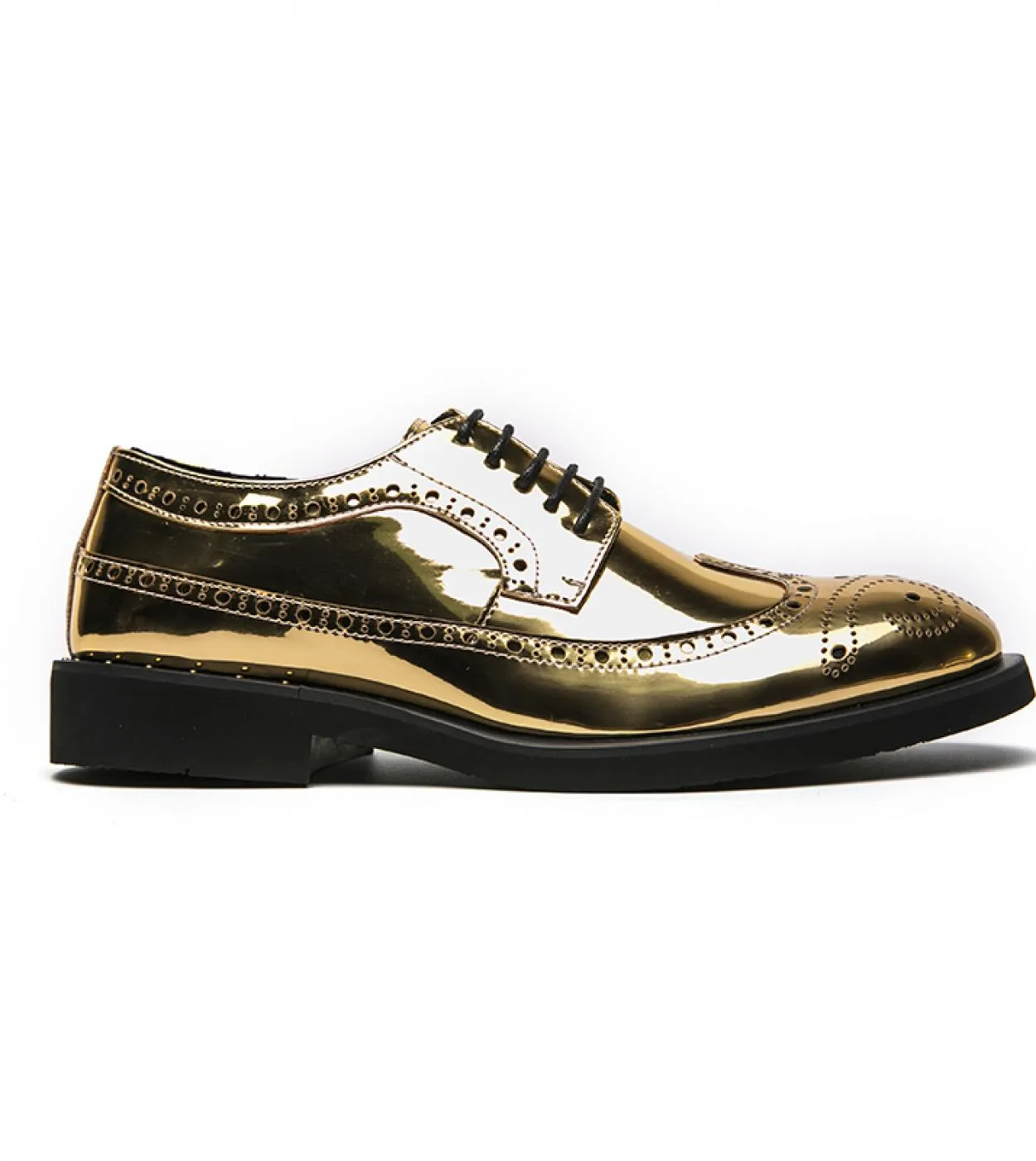 New In Gold Brogue Shoes For Men Wedding Lace Up Primavera Autunno Taglia 38 46 Scarpe da uomo fatte a mano Spedizione gratuita