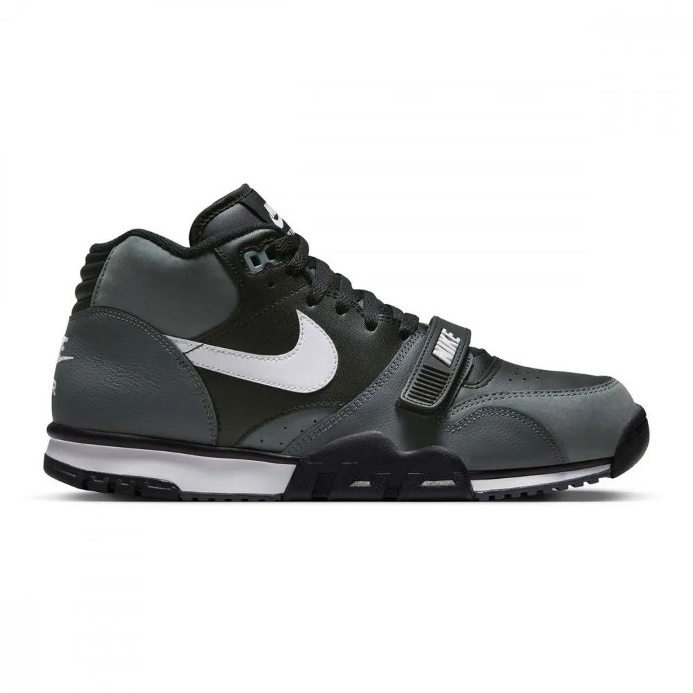 NIKE AIR TRAINER 1