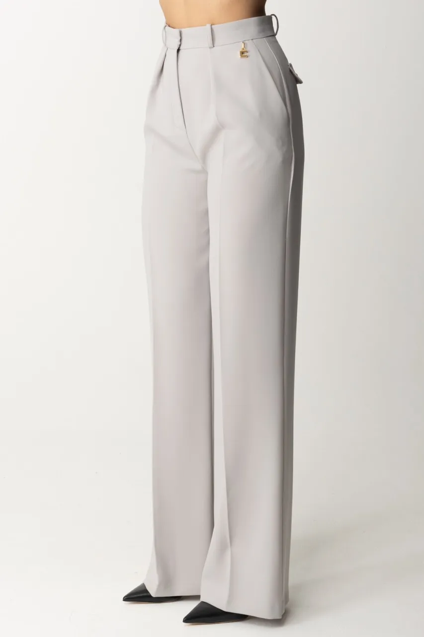 Pantaloni con charm logo Perla