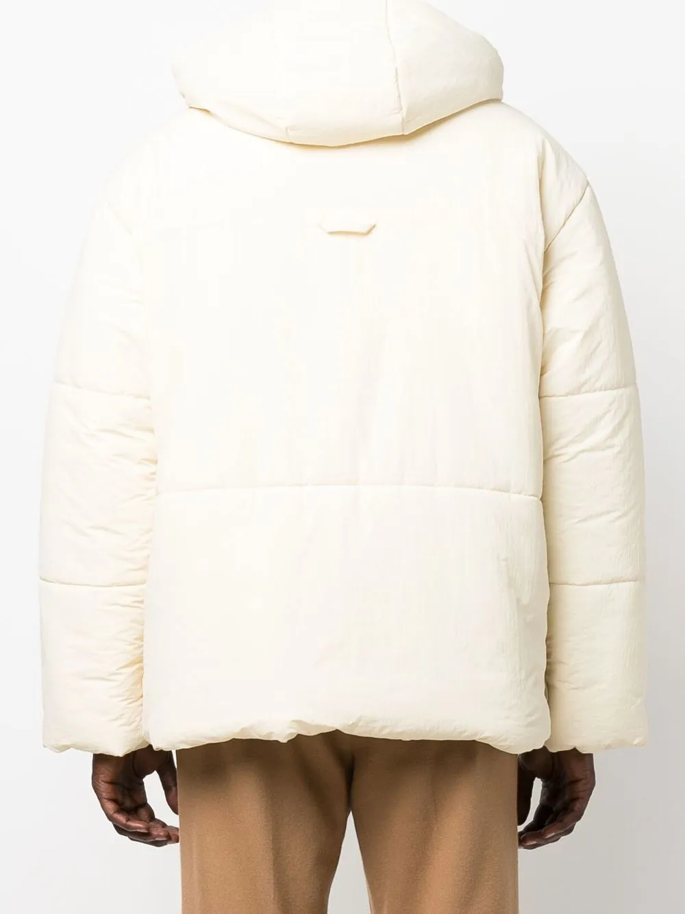Piumino con tasche corto in beige - uomo