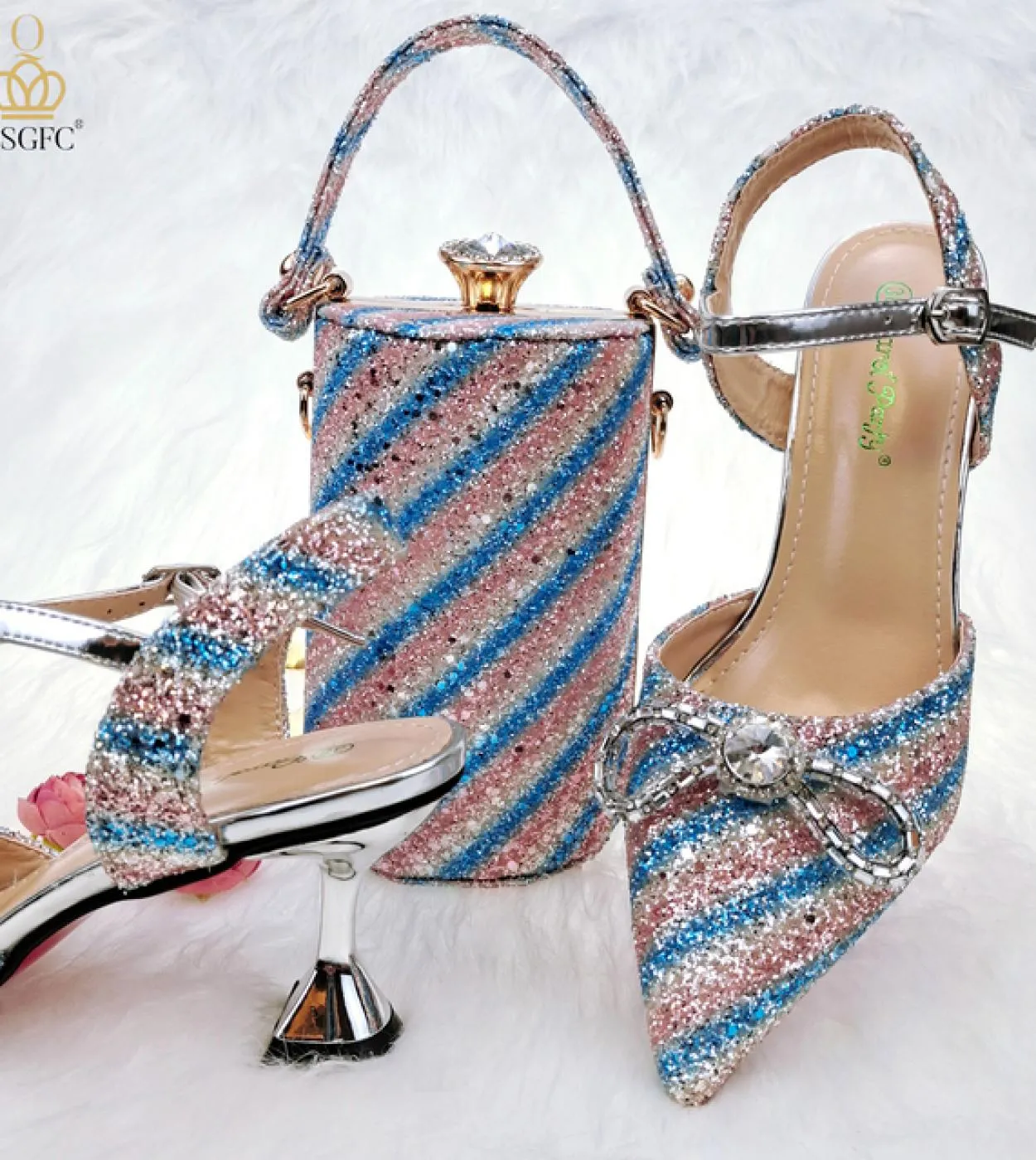 Qsgfc 2022 ultimo colore blu strisce colorate paillettes elegante punta a punta scarpe da donna borsa set pompe