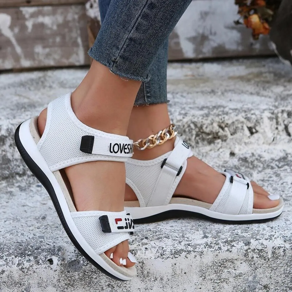 Sandali sportivi Estate Nuovi sandali con plateau rialzati in punta aperta Scarpe da spiaggia da donna Sandali Athleisure