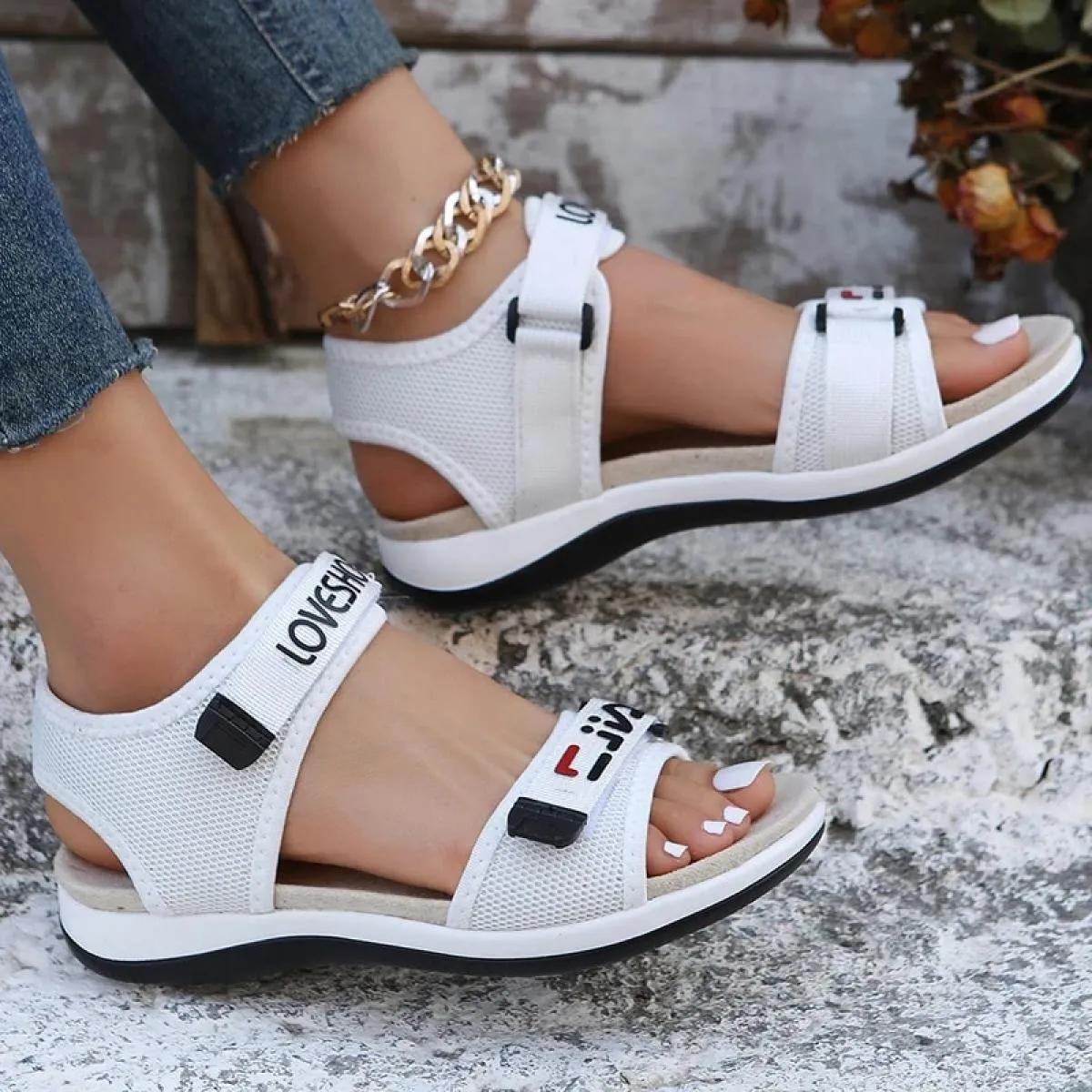 Sandali sportivi Estate Nuovi sandali con plateau rialzati in punta aperta Scarpe da spiaggia da donna Sandali Athleisure
