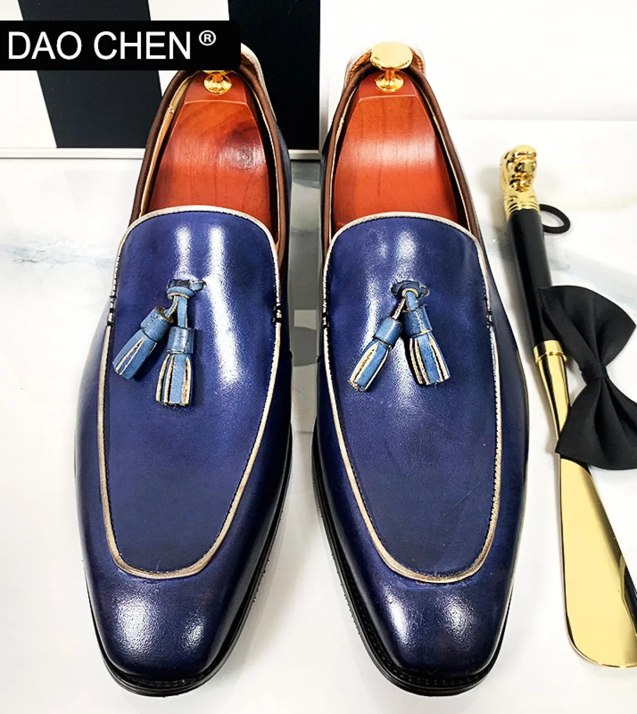 Scarpe da uomo in vera pelle di marca di lusso Mocassini con nappine nere blu Slip on Eleganti scarpe da uomo da uomo Casu da uo