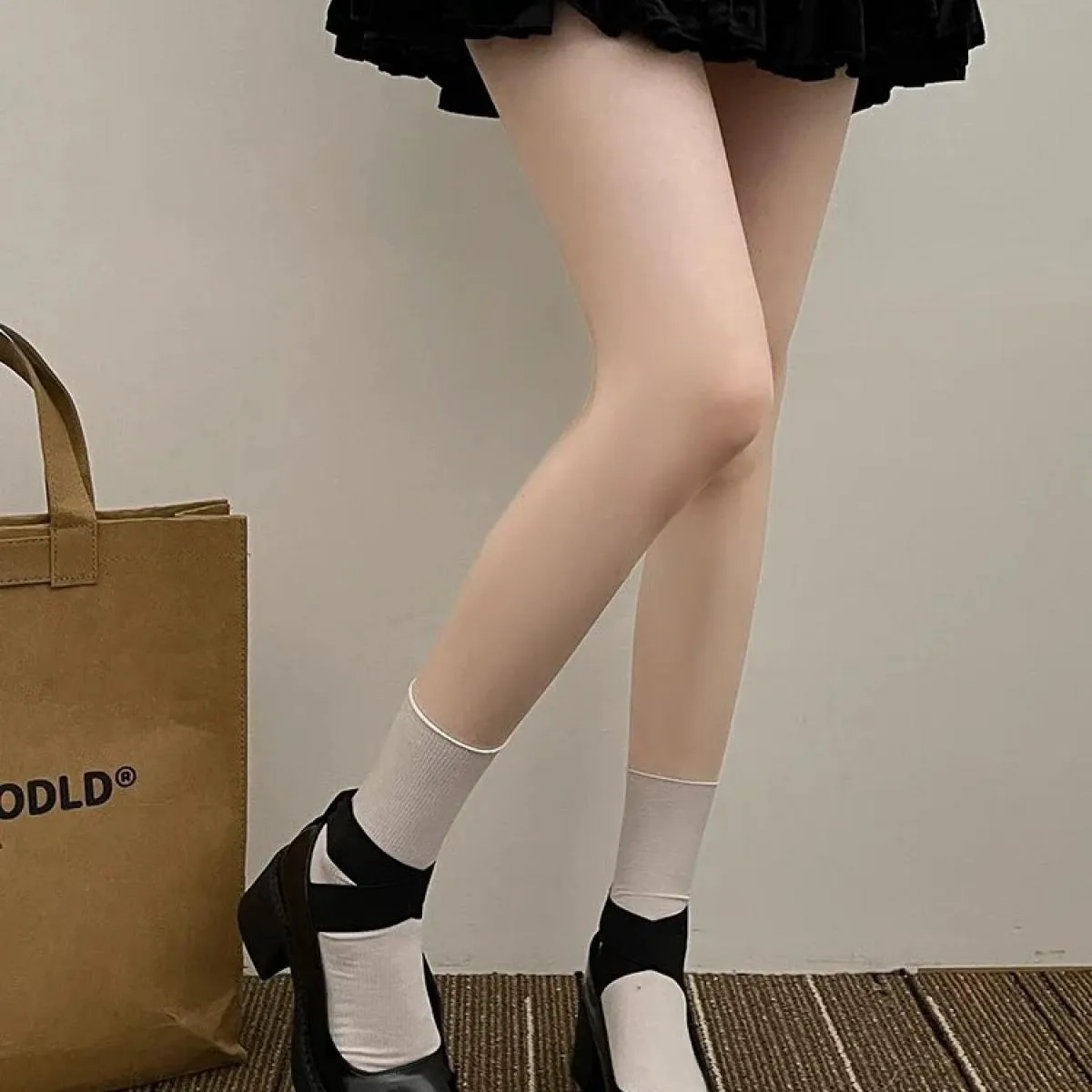 Scarpe dimagranti 2024 Tacchi con plateau Punta quadrata Slip On Ultimi sandali con lacci con bocca bassa Décolleté da donna con