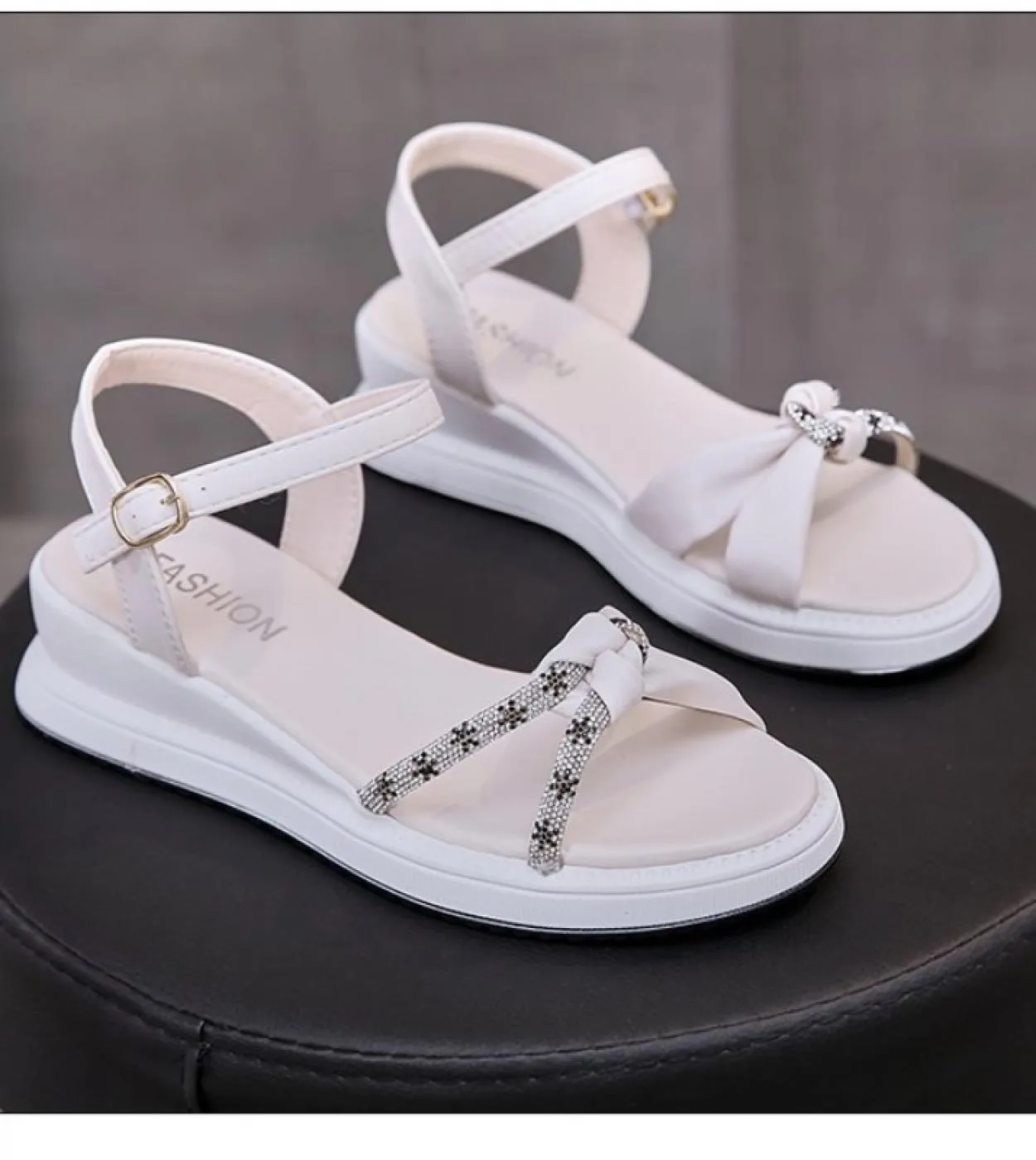 Scarpe estive da donna 2022 Sandali con plateau in cristallo con paillettes Sandali con zeppa open toe da donna Scarpe casual le