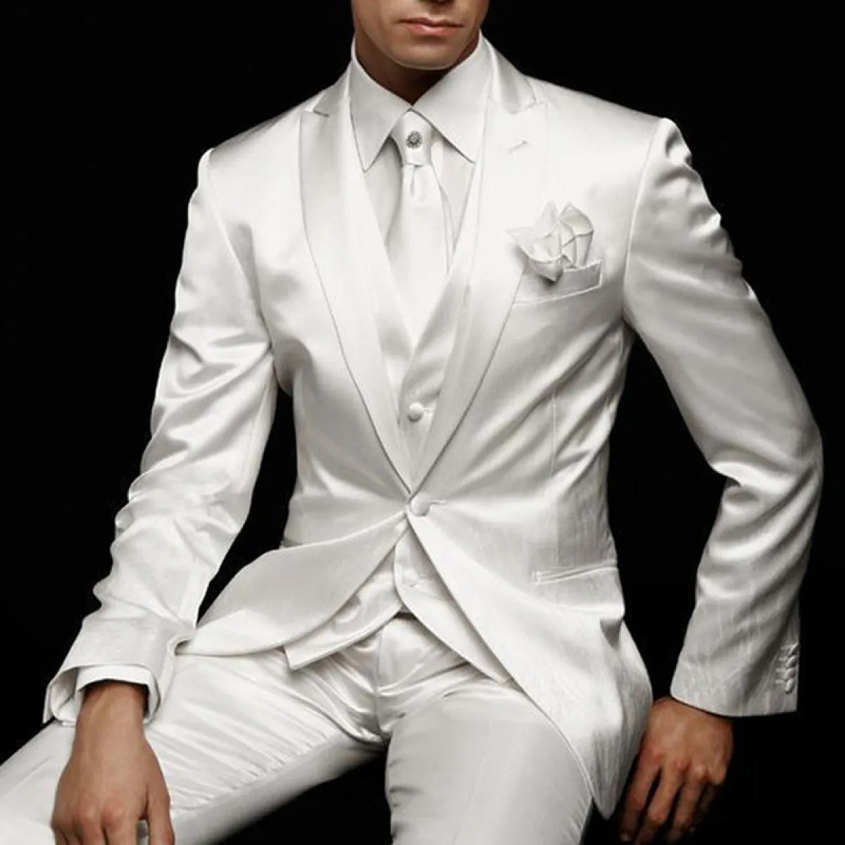 Smoking da sposo bianco per matrimonio 3 pezzi in raso slim fit da uomo abiti da ballo moda maschile giacca gilet con pantaloni