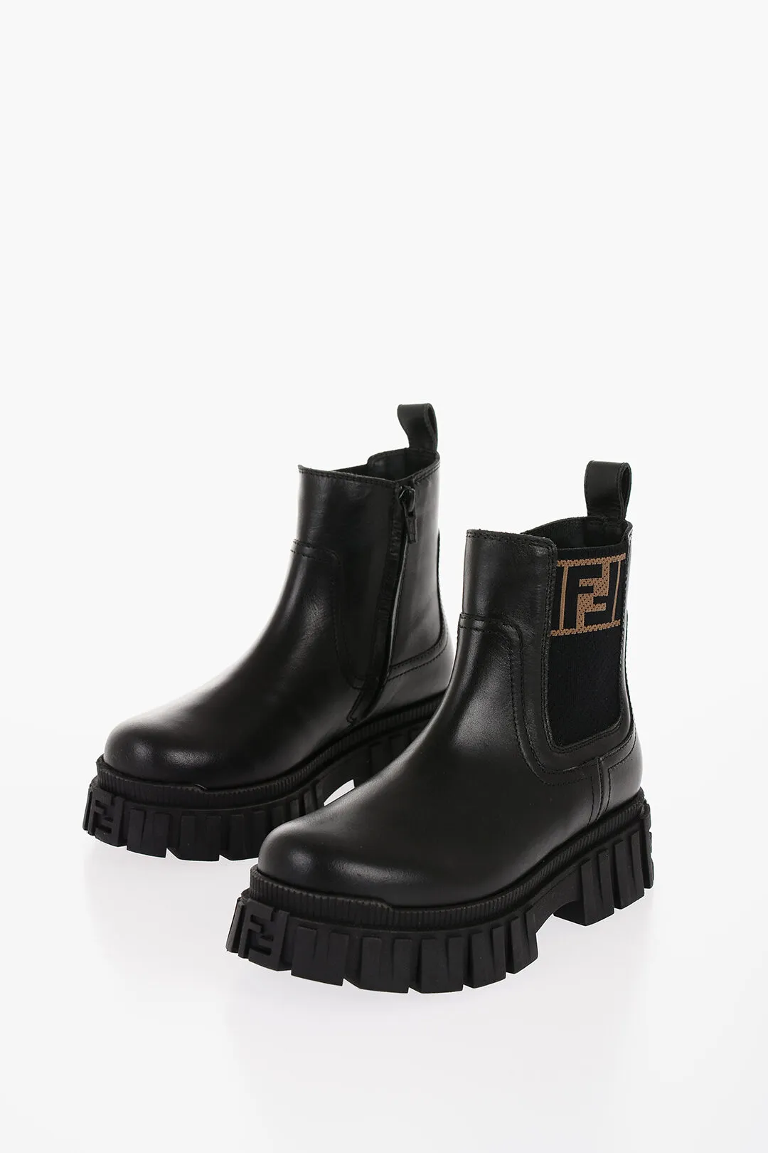 Stivaletti Chelsea in Pelle con Monogram FF