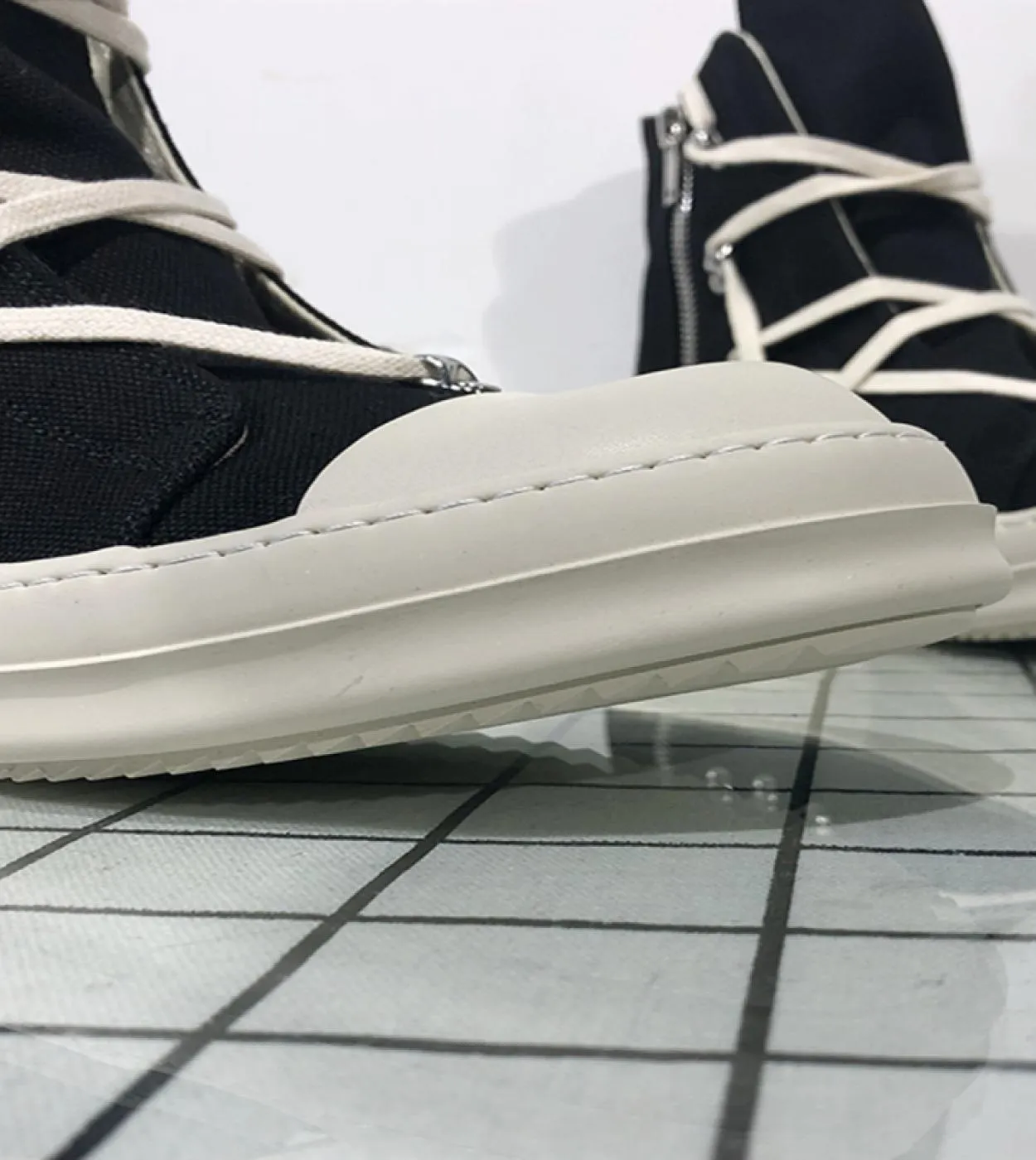 Stivaletti da uomo di grandi dimensioni in tela con cerniera Stivaletti da uomo alla moda Nuove scarpe da ginnastica casual da u
