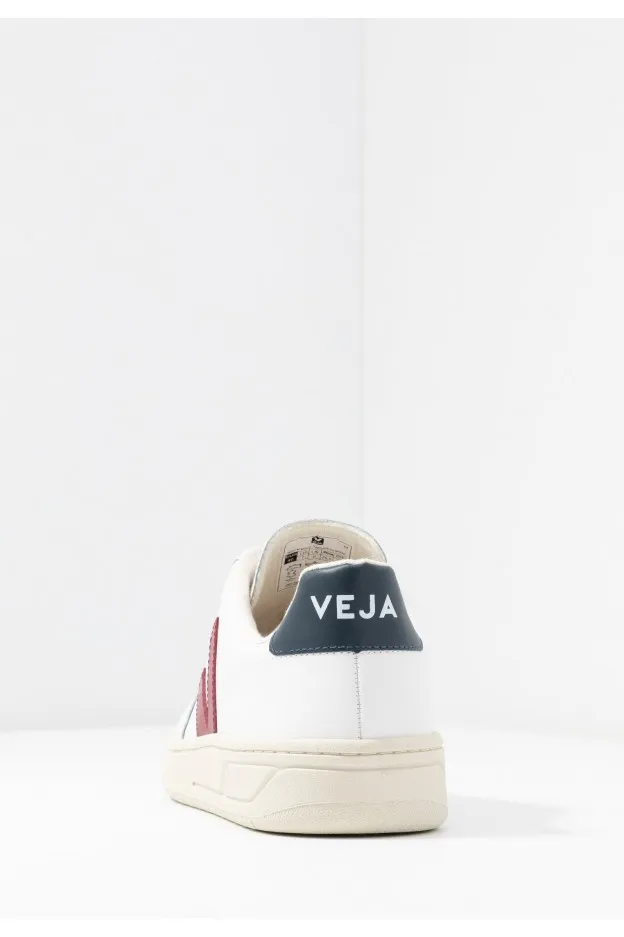 Veja Sneakers V-12