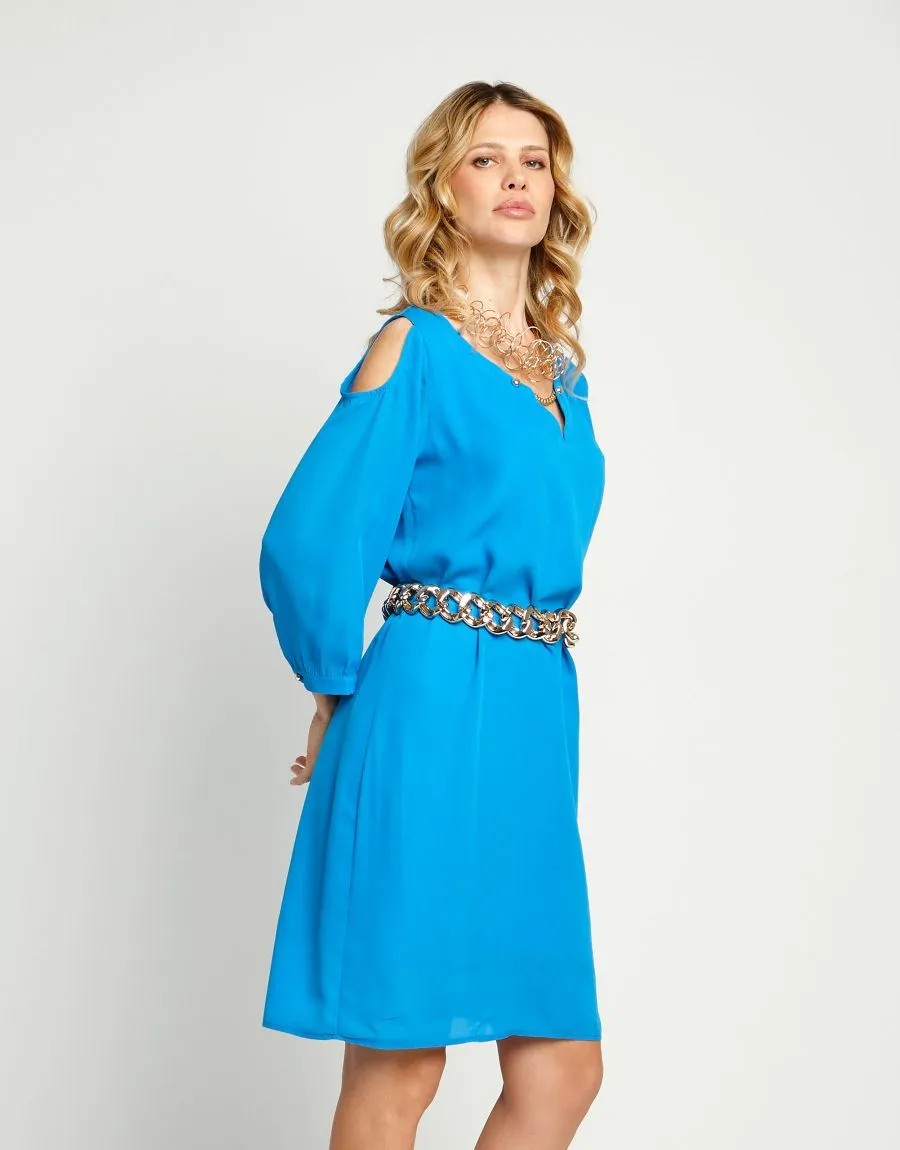 Vestito con oblò e catena oro