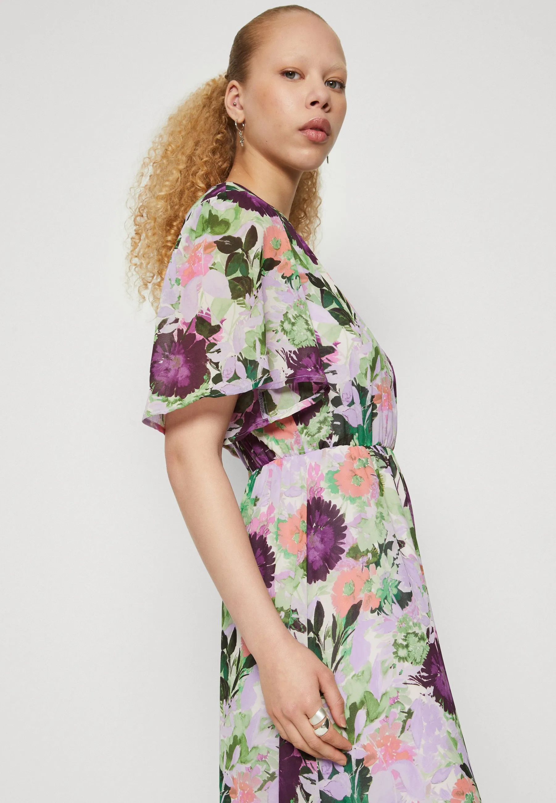 VIGERTI O NECK DRESS - Vestito elegante