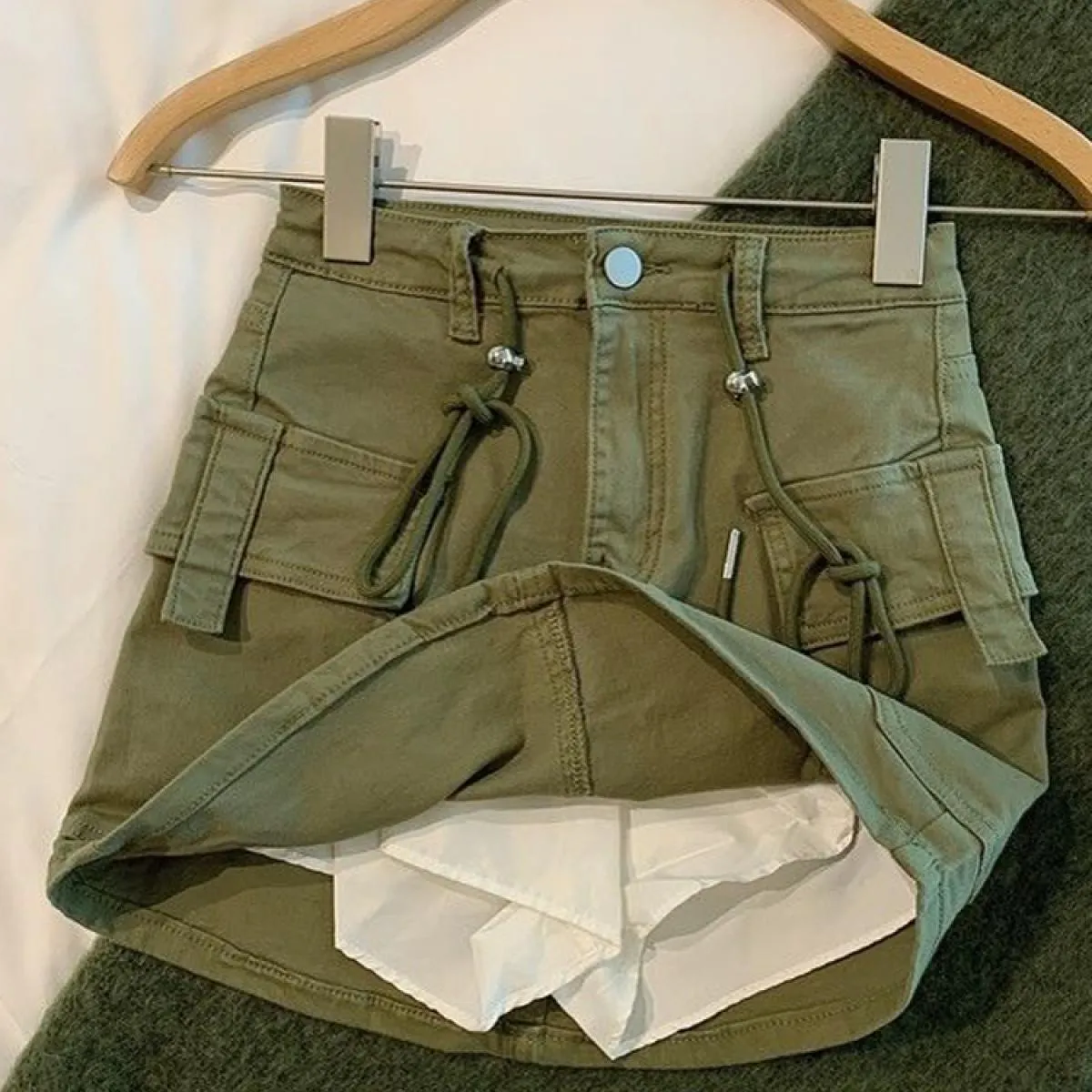 Zoki moda denim mini gonna cargo donna estate vita alta coulisse grandi tasche gonna jeans stile preppy gonna casual